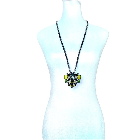Chicos Statement Necklace Green Yellow Crystal Pendant Gray 42" Jewelry - Picture 3 of 5